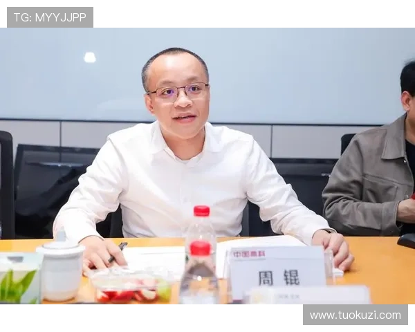 尊龙时凯人生就是搏中国区：深度解析他在游戏行业中的战略布局与未来发展